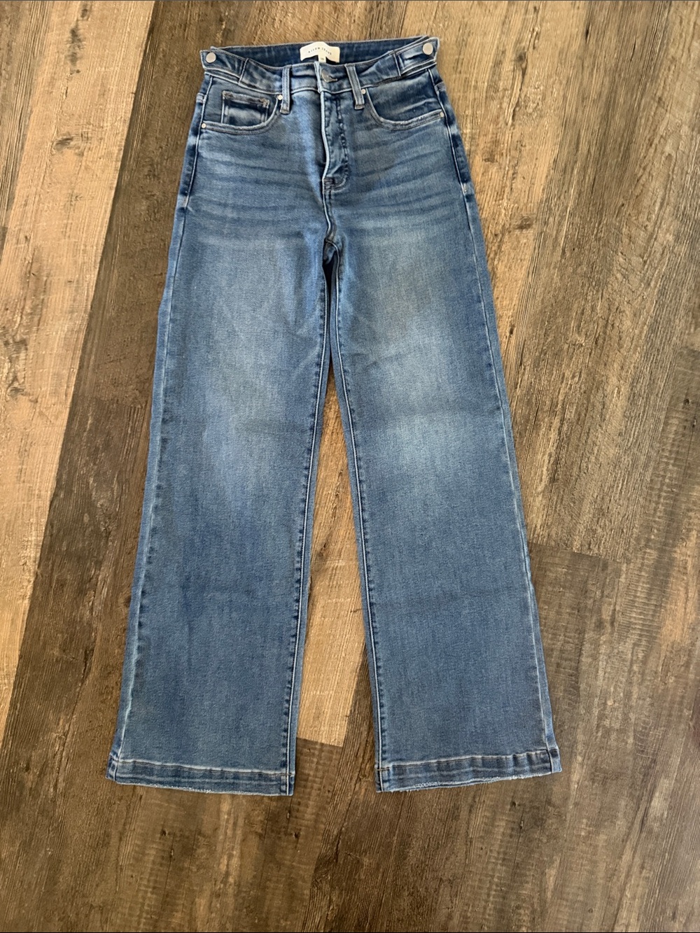 Risen High-Rise Wide Leg Jeans 1/25
